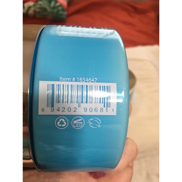 NWOT Never Opened, Quench Microwater Complex Miracle Body Scrub & Souffle' - Picture 4 of 7